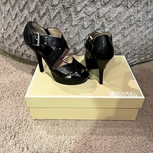 Michael Kors Strappy heels